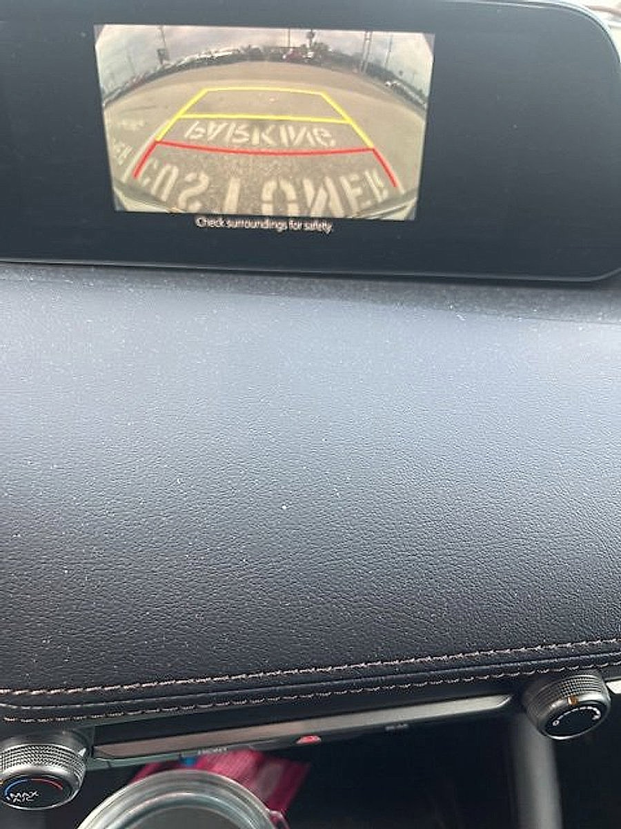 Used 2022 MAZDA MAZDA3 s image 15