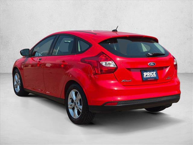 Used 2014 Ford Focus SE w/ SE Winter Package FWD image 7