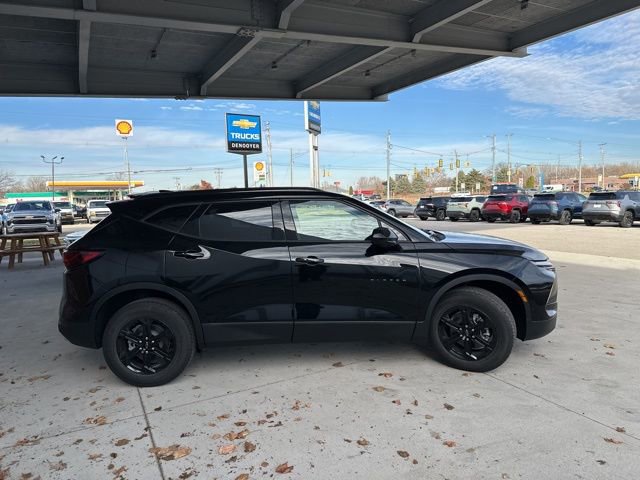 New 2026 Chevrolet Blazer LT w/ Midnight/Sport Edition image 6