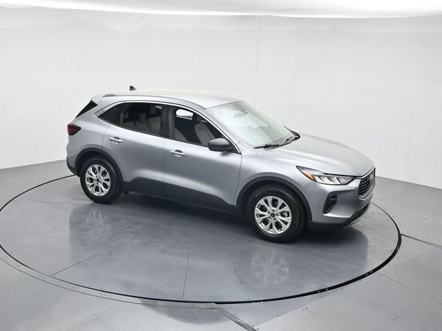 Used 2024 Ford Escape Active w/ Cold Weather Package image 38