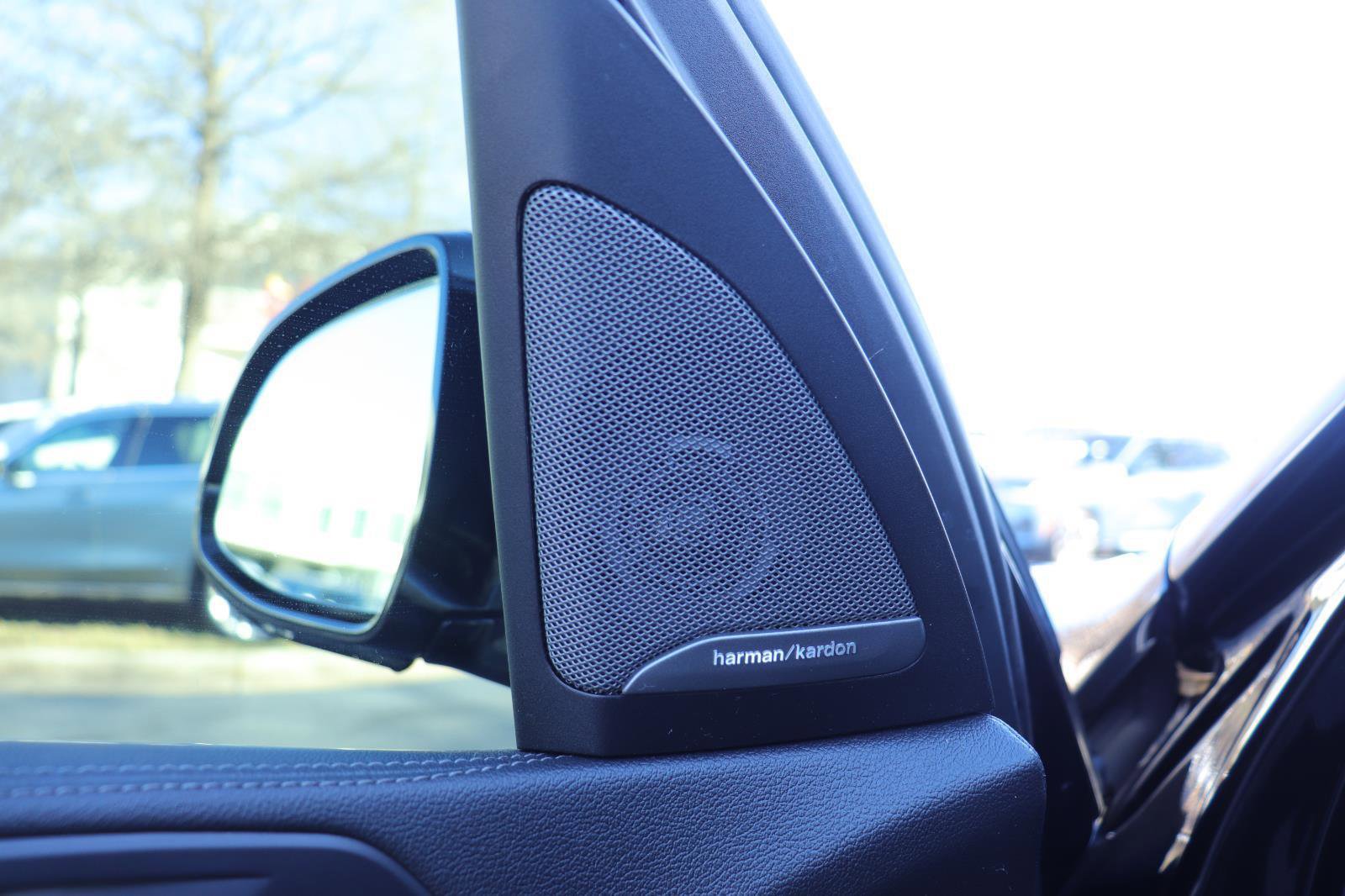 Used 2021 BMW X5 sDrive40i w/ Premium Package image 25