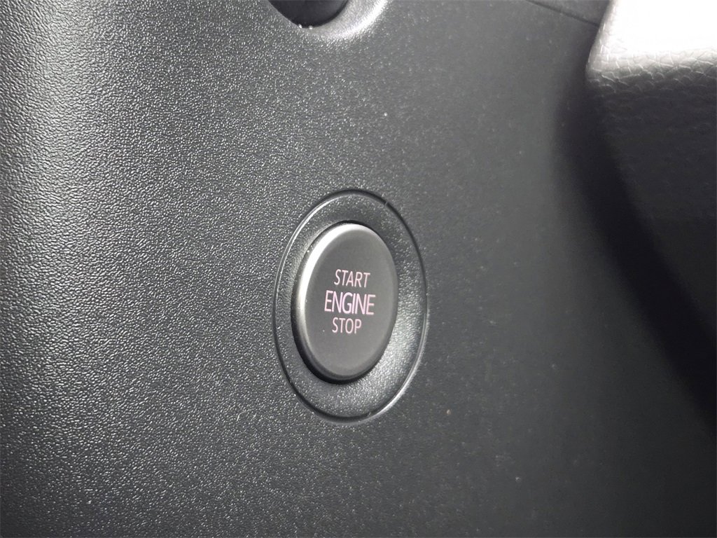 Used 2023 Volkswagen ID.4 Pro S image 24