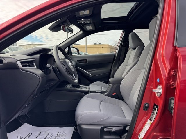 Certified 2026 Toyota Corolla Cross SE image 17