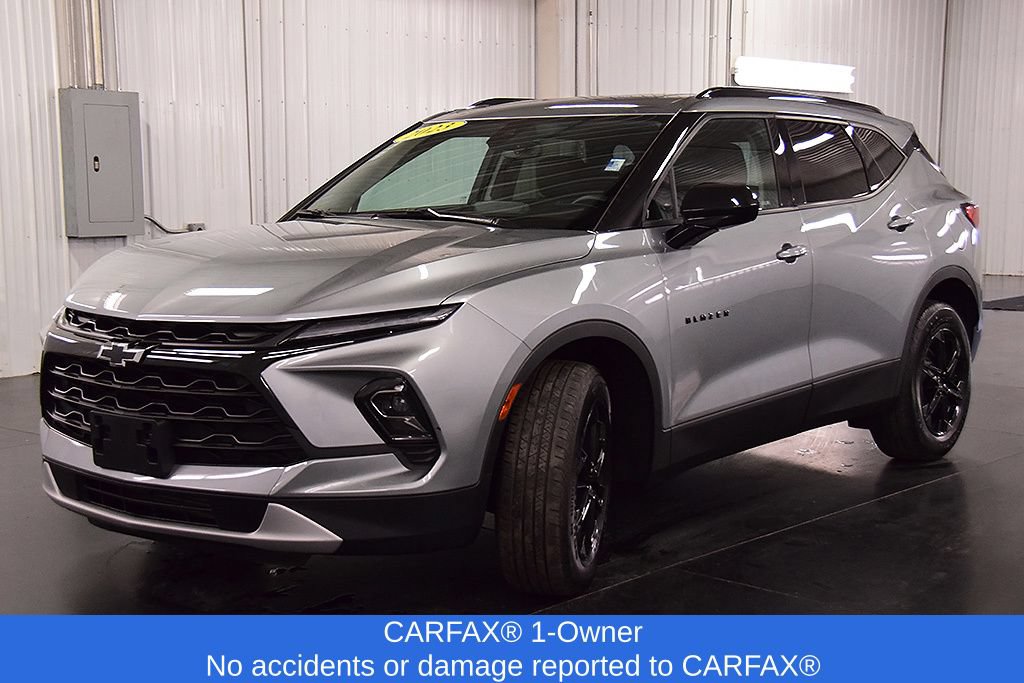 Used 2023 Chevrolet Blazer LT w/ Convenience Package AWD/4WD image 3