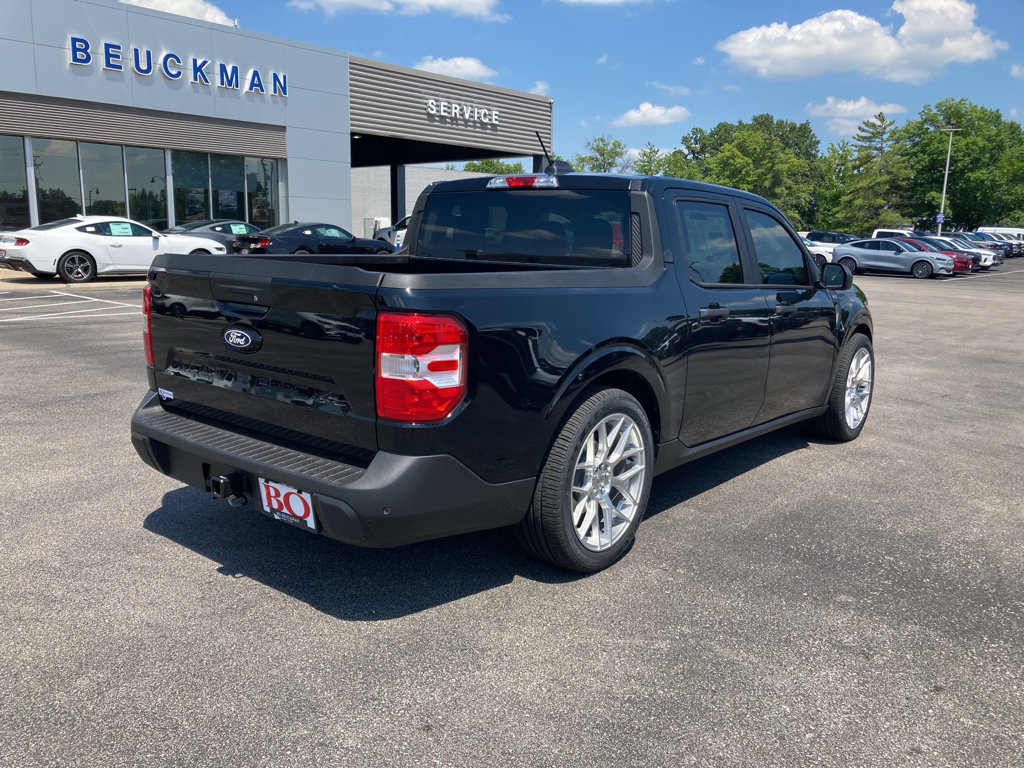 New 2025 Ford Maverick XLT image 7