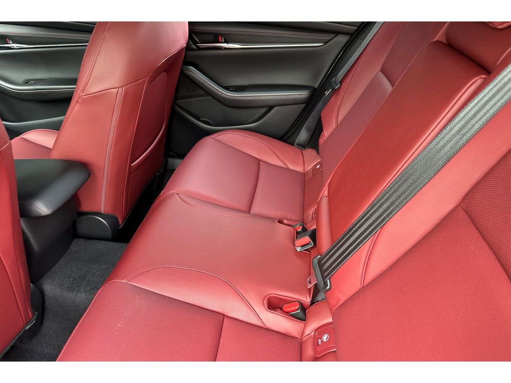 Certified 2025 MAZDA MAZDA3 Carbon image 11