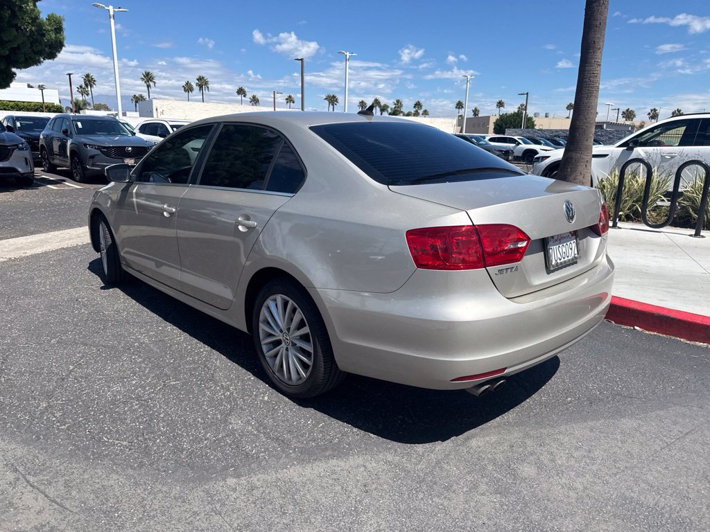 Used 2013 Volkswagen Jetta SEL FWD image 15