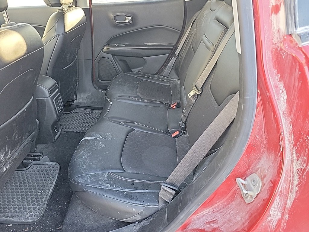 Used 2017 Jeep Compass Latitude w/ Cold Weather Group image 10