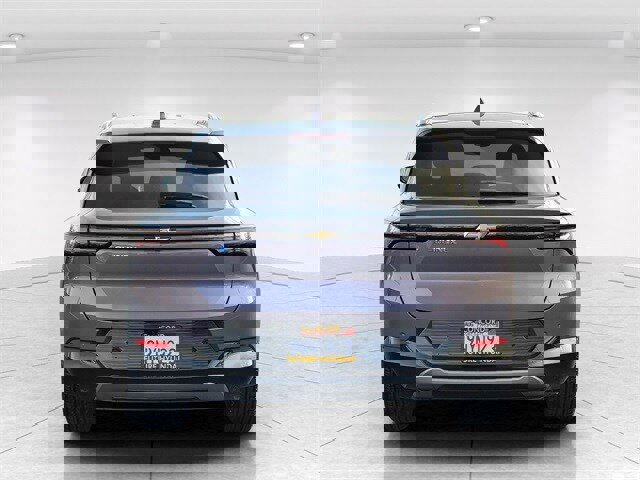 Used 2024 Chevrolet Equinox EV LT image 5