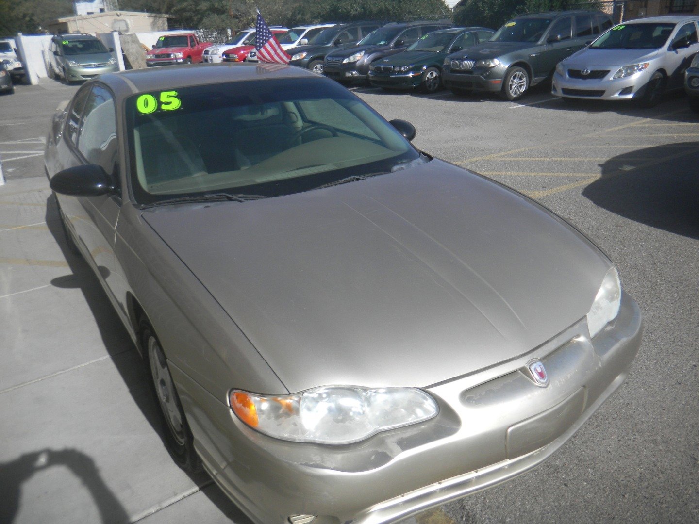 Used 2005 Chevrolet Monte Carlo LS w/ Preferred Equipment Group image 4