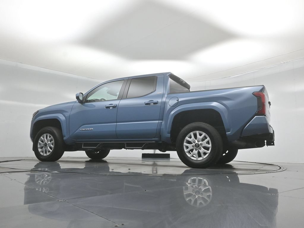 Used 2026 Toyota Tacoma SR5 AWD/4WD image 49
