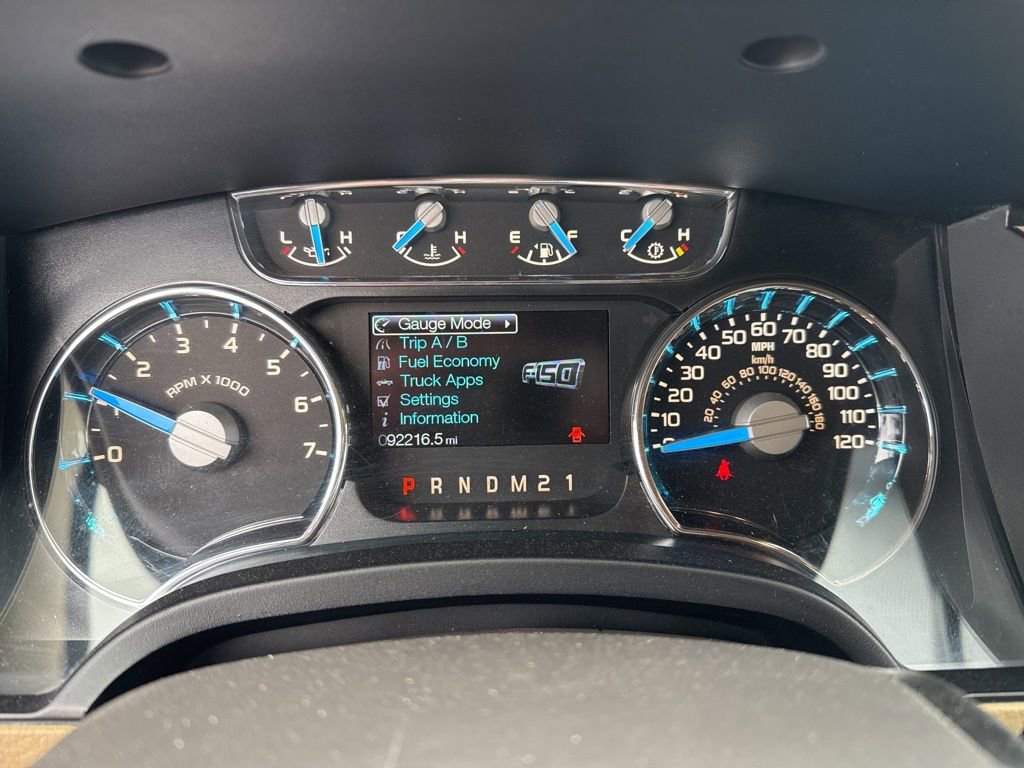 Used 2014 Ford F150 Lariat w/ Lariat Chrome Package image 19