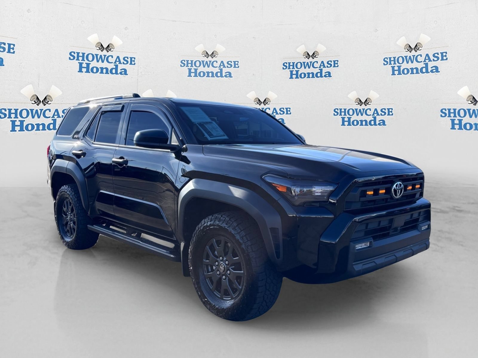 Used 2025 Toyota 4Runner SR5 AWD/4WD image 10