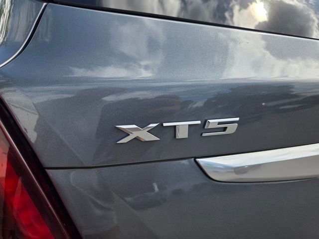 Used 2020 Cadillac XT5 Premium Luxury FWD image 5