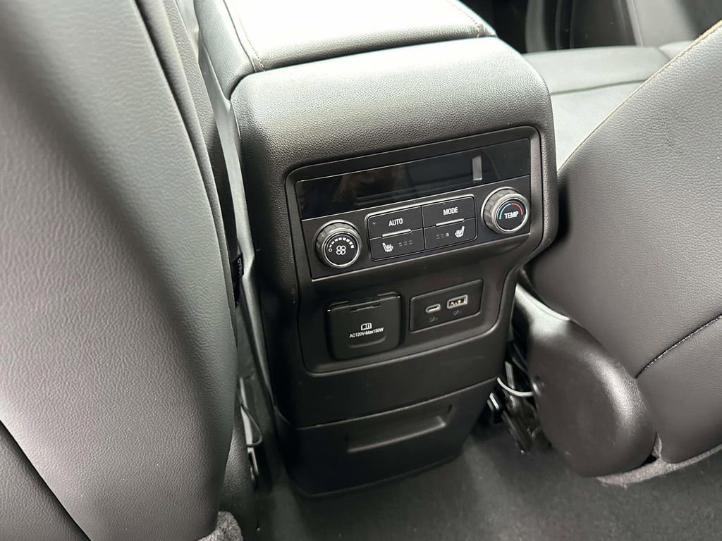 Certified 2022 GMC Acadia AT4 w/ Preferred Package image 14