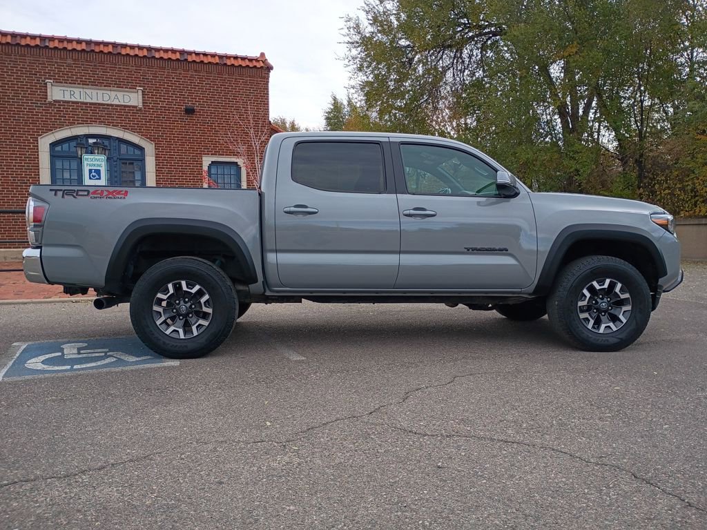 Used 2021 Toyota Tacoma TRD Off-Road image 6