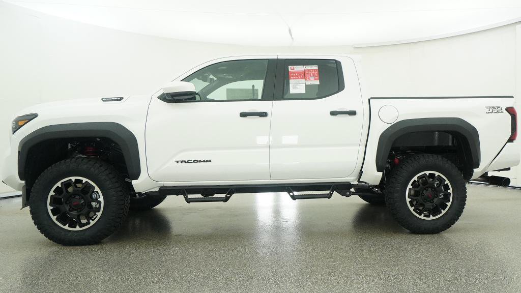 New 2026 Toyota Tacoma TRD Off-Road AWD/4WD image 22
