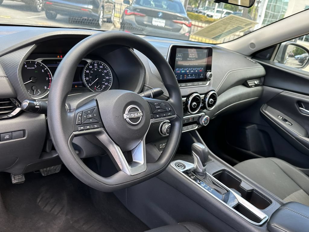 Used 2024 Nissan Sentra SV FWD image 21