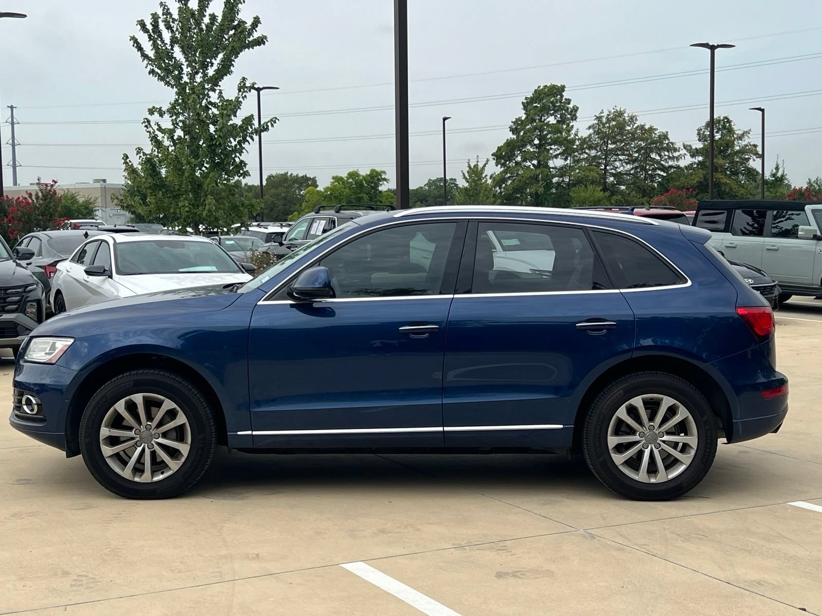 Used 2016 Audi Q5 2.0T Premium AWD/4WD image 6