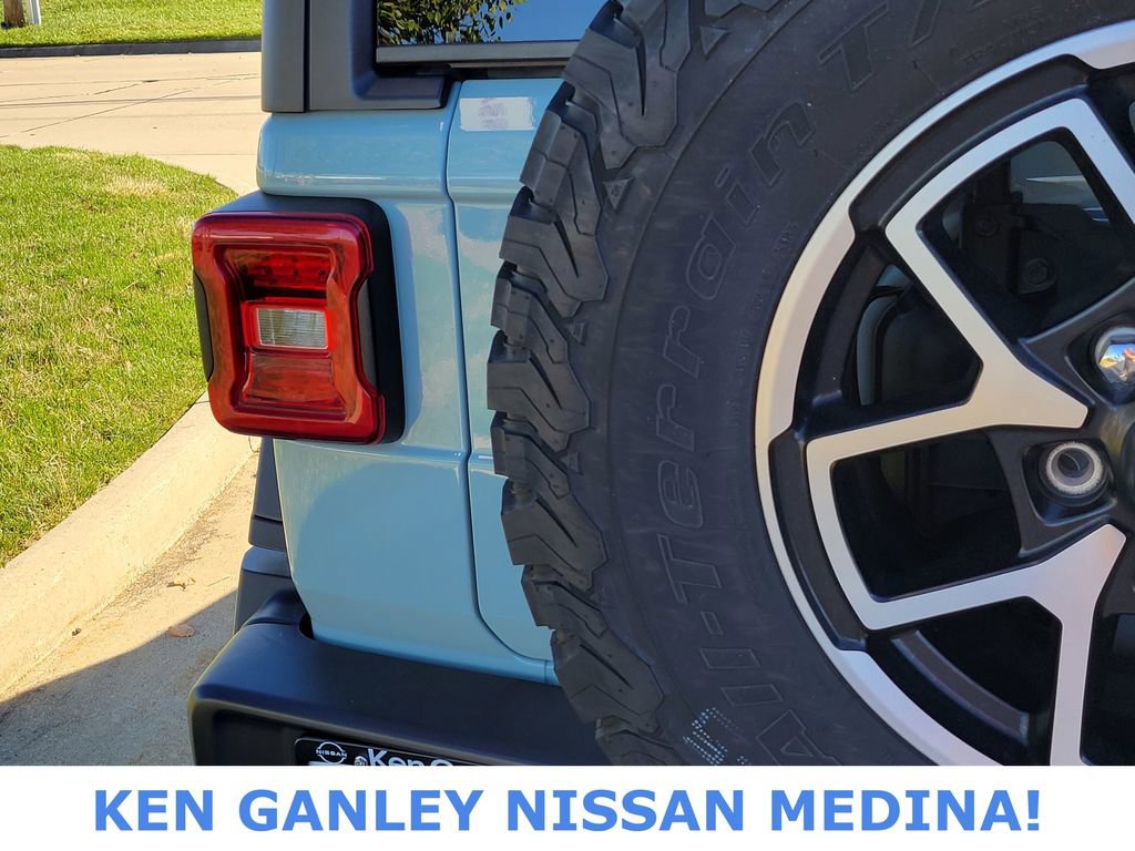 Used 2024 Jeep Wrangler Unlimited Rubicon image 16