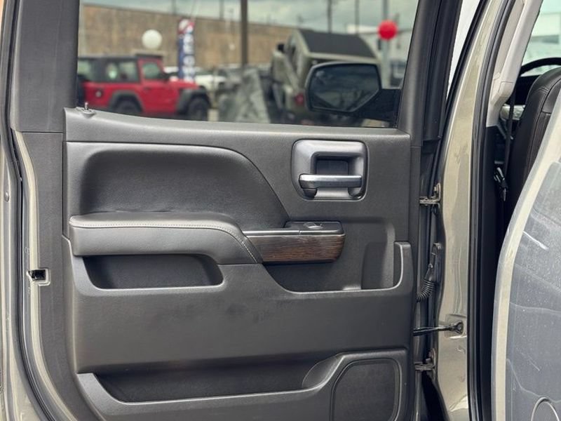Used 2018 GMC Sierra 1500 Denali AWD/4WD image 12
