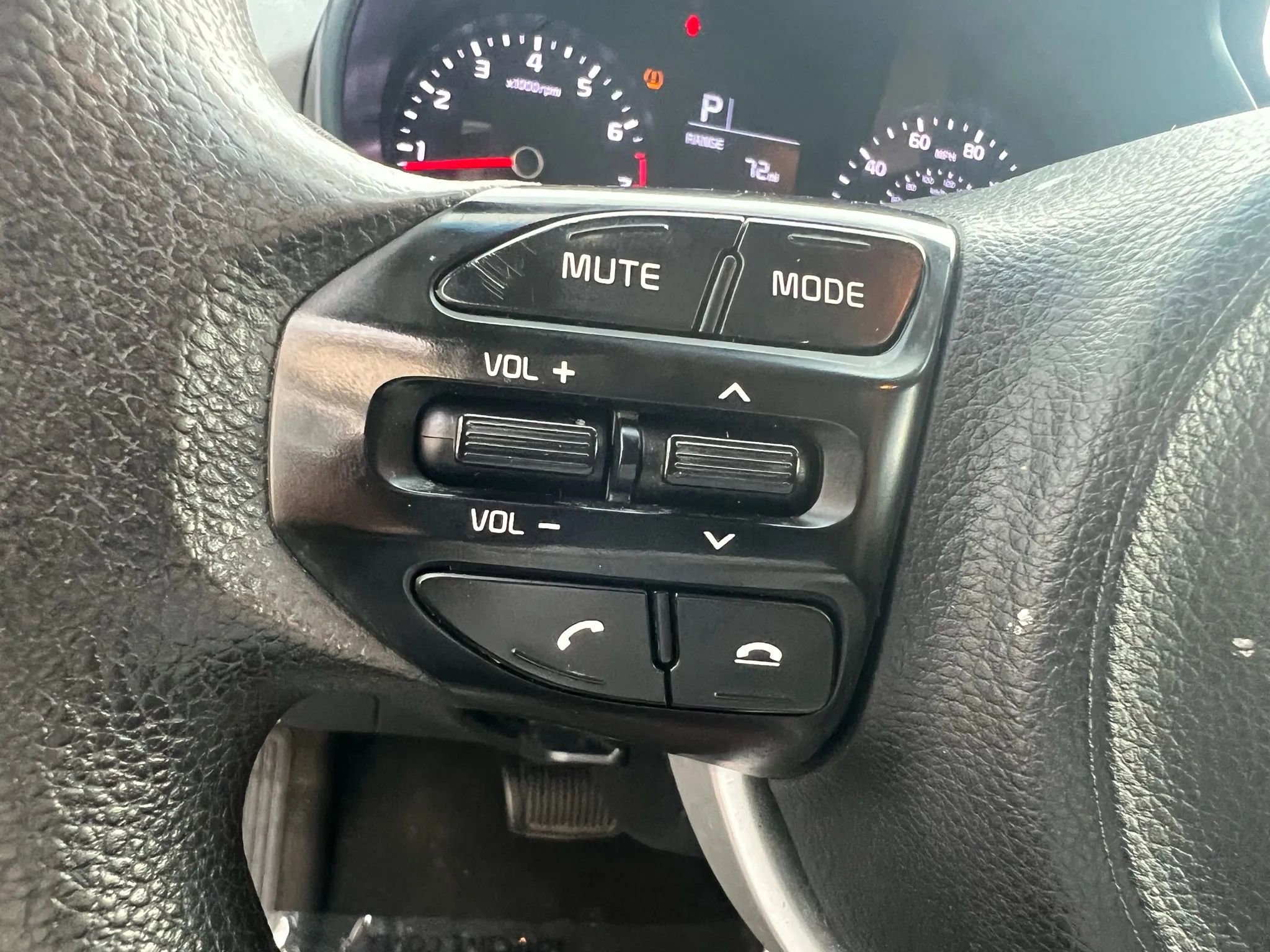 Used 2019 Kia Rio LX image 36