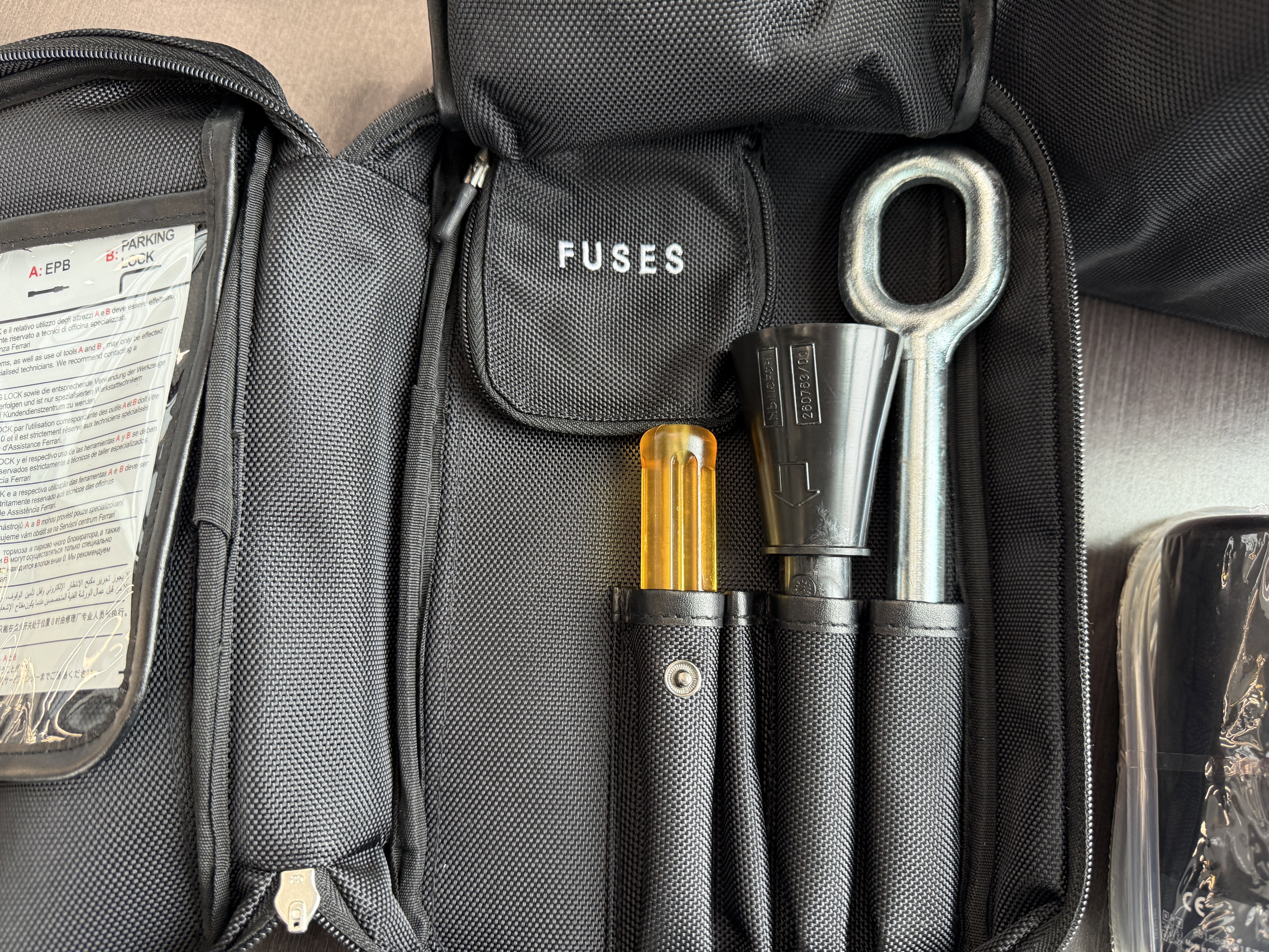 Used 2016 Ferrari 488 GTB image 34