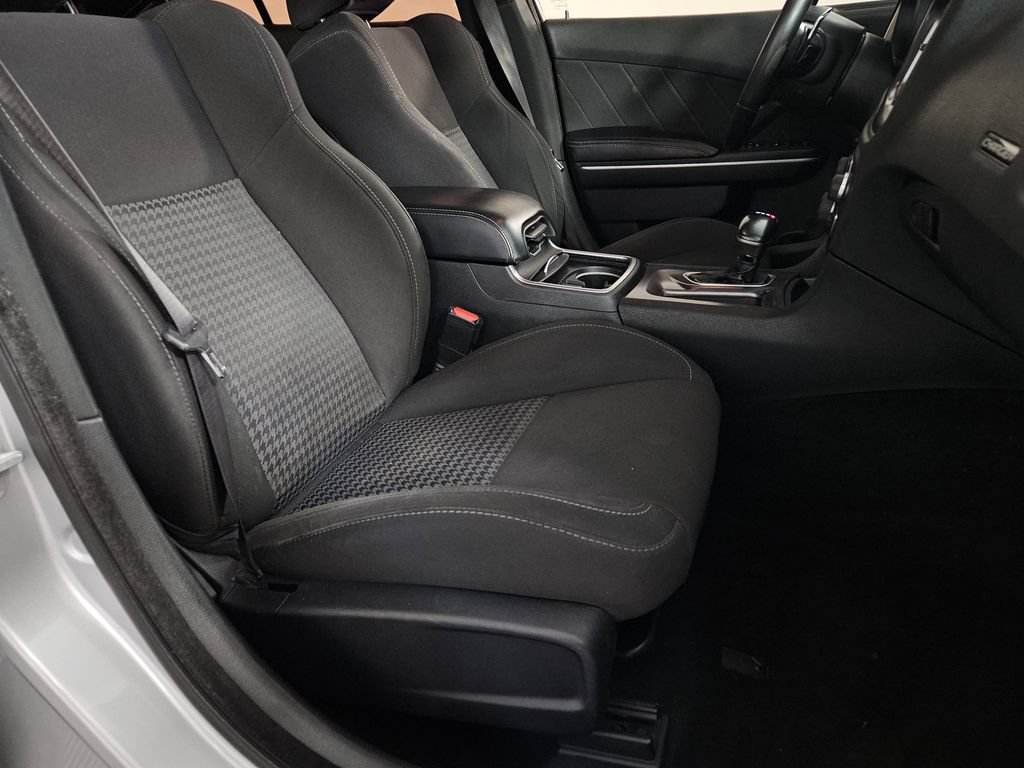 Used 2019 Dodge Charger R/T RWD image 23
