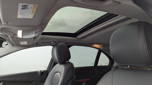 Used 2021 Mercedes-Benz C 300 Sedan image 29