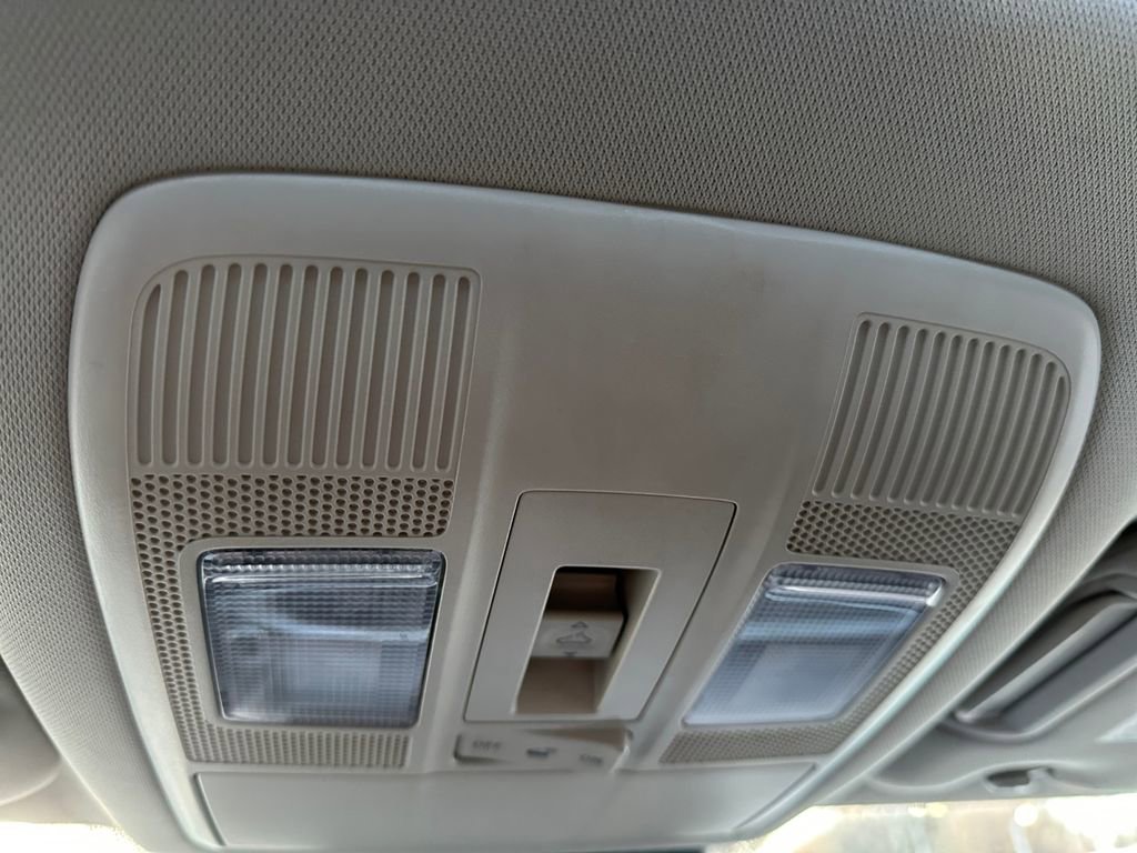 Used 2023 MAZDA CX-9 Touring image 19