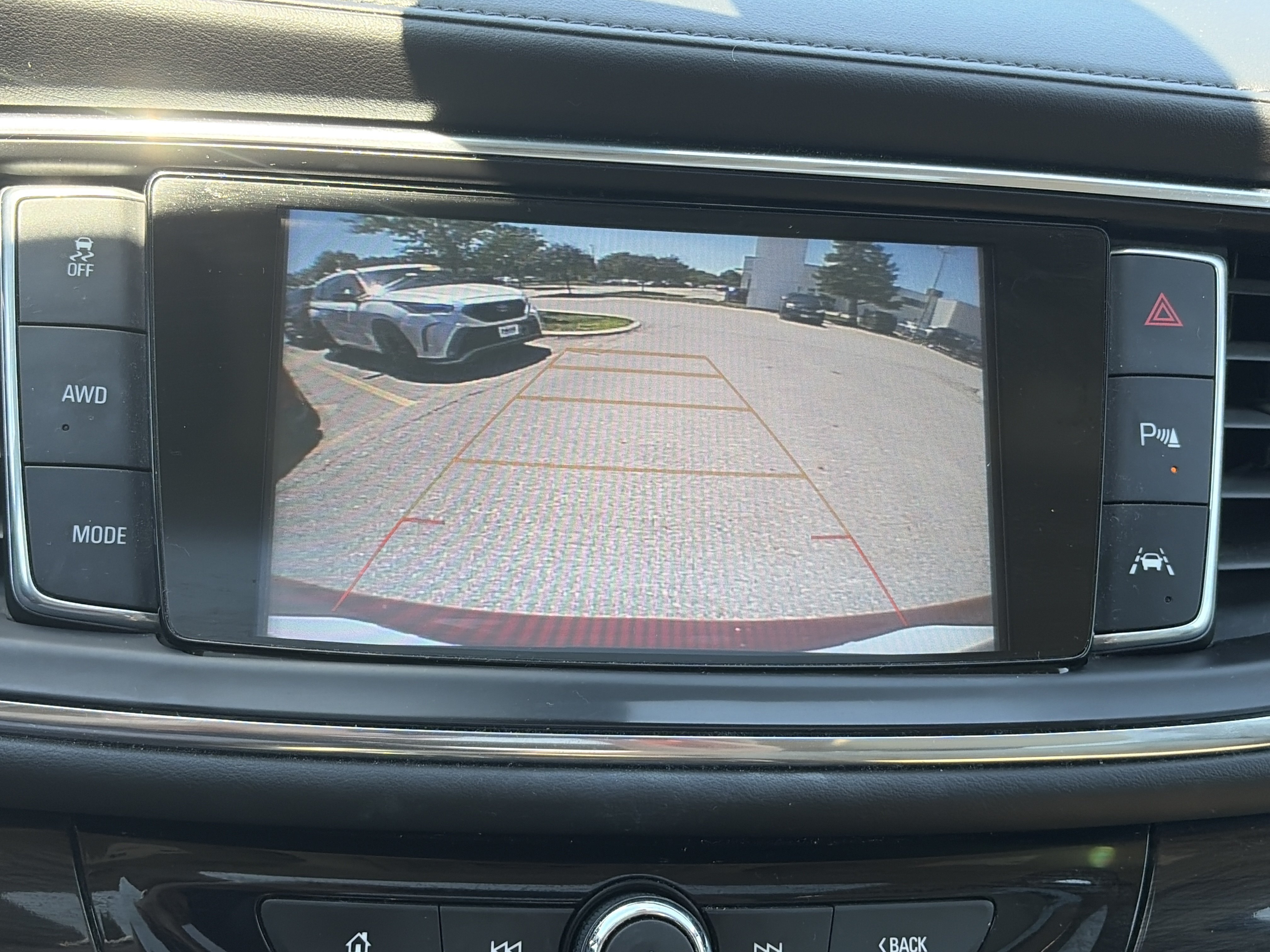 Used 2019 Buick Enclave Premium w/ Experience Buick Package AWD/4WD image 32