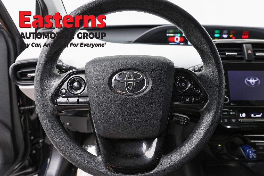 Used 2022 Toyota Prius LE FWD image 10