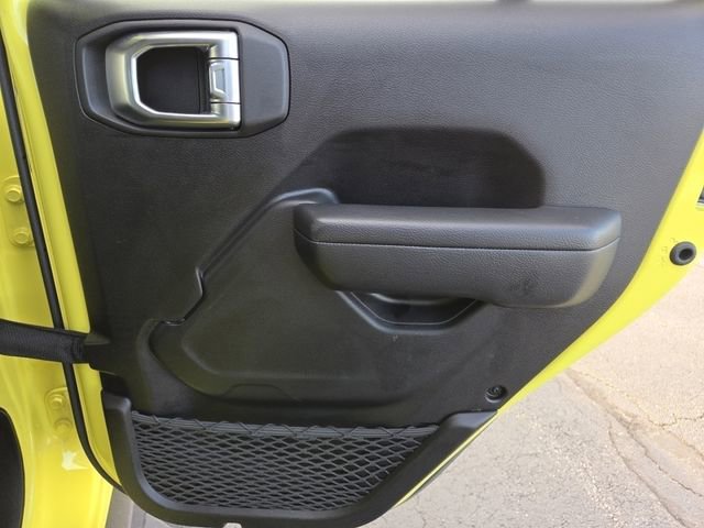 Used 2023 Jeep Wrangler Sport S image 23