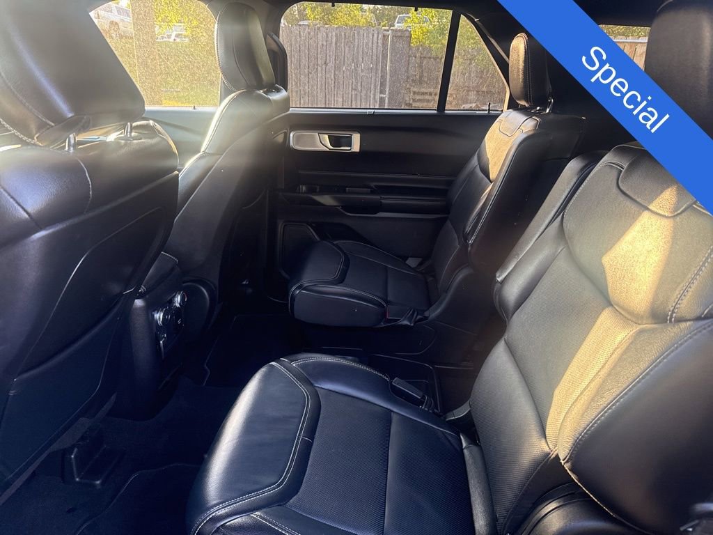 Used 2020 Ford Explorer ST w/ Premium Technology Package image 8