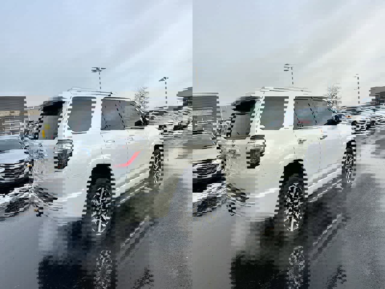 Used 2020 Toyota 4Runner Limited image 13