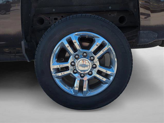 Used 2018 Chevrolet Silverado 2500 High Country w/ Duramax Plus Package image 7