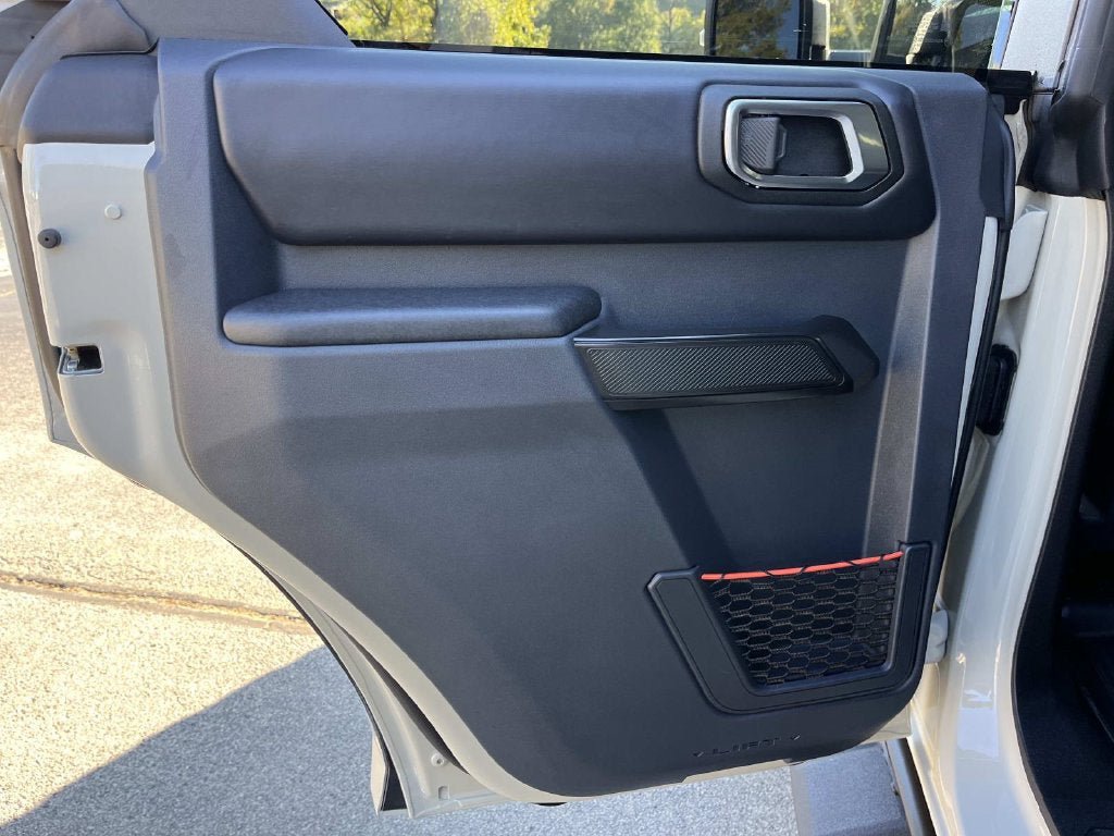 Used 2025 Ford Bronco Raptor AWD/4WD image 19