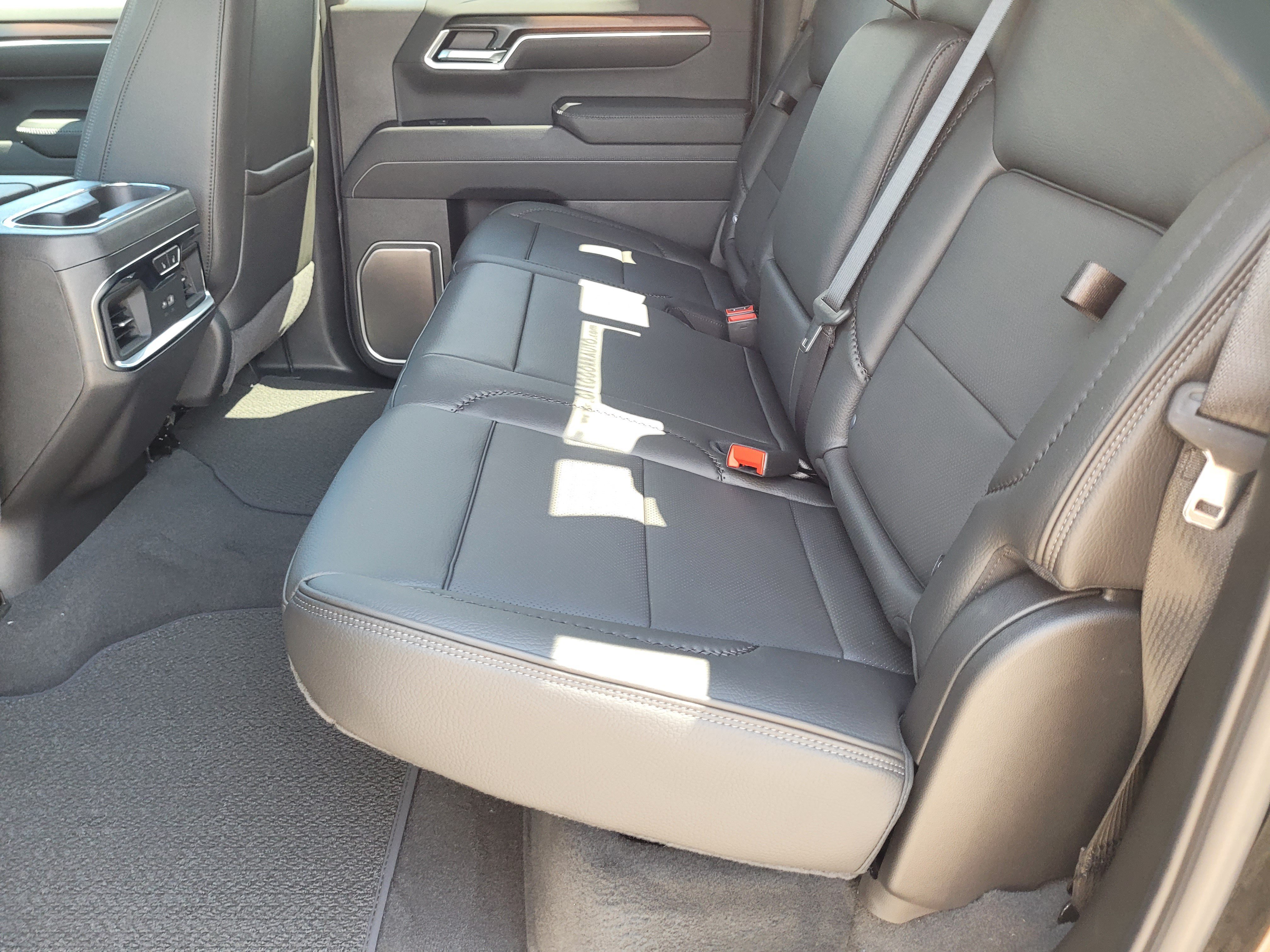 New 2026 GMC Sierra 1500 Denali w/ Denali Reserve Package AWD/4WD image 25