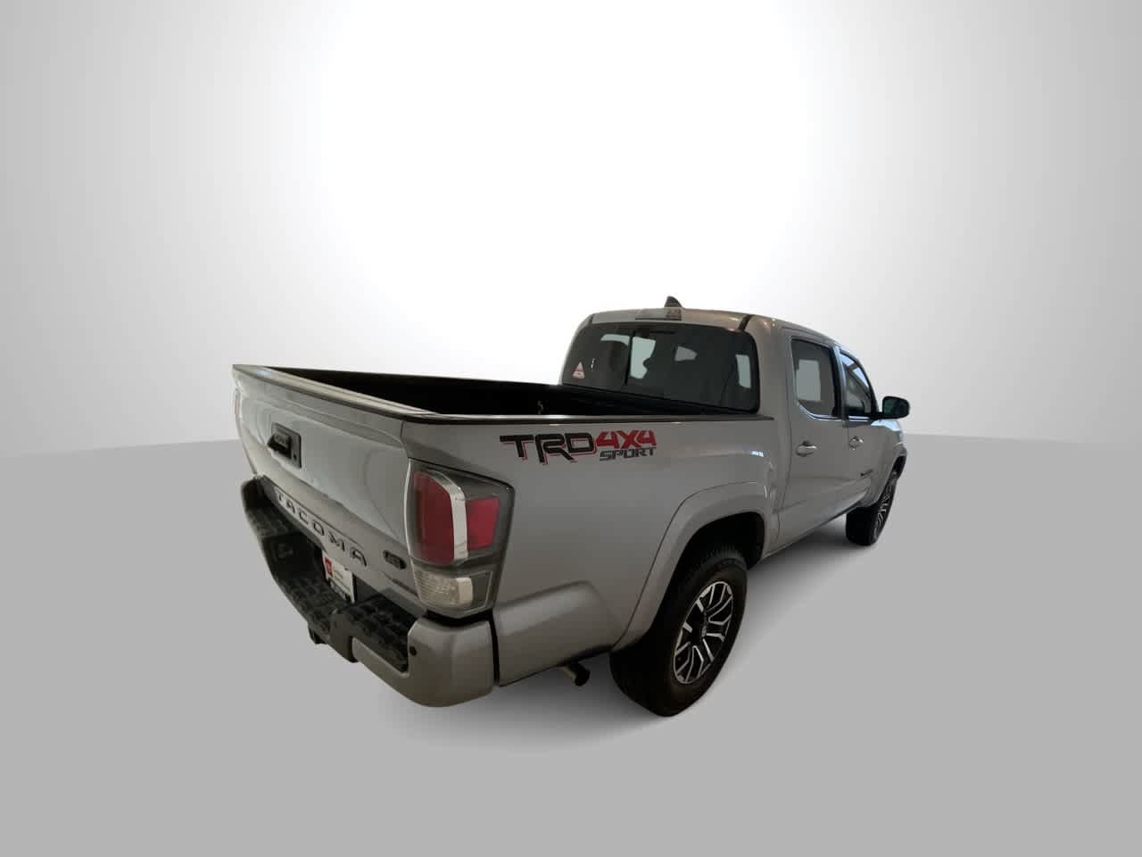 Certified 2021 Toyota Tacoma TRD Sport w/ Technology Package AWD/4WD image 8