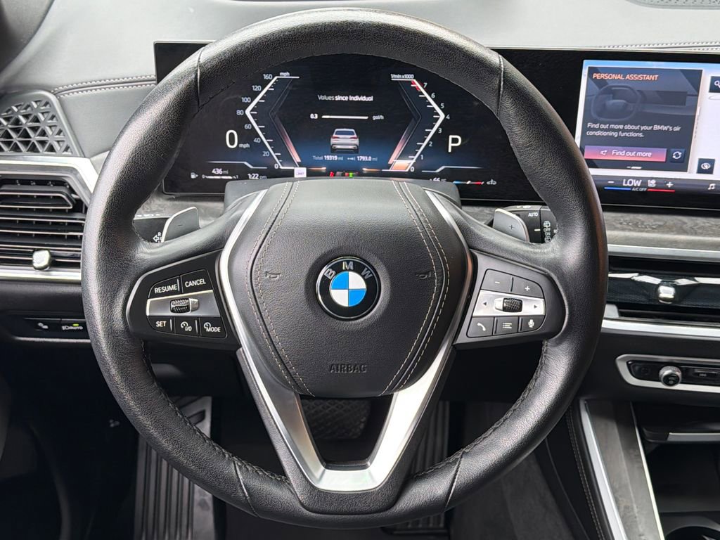Used 2025 BMW X5 xDrive40i w/ Climate Comfort Package image 4