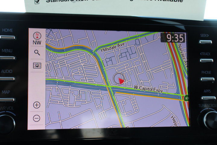 Certified 2023 Toyota Sienna Platinum image 28