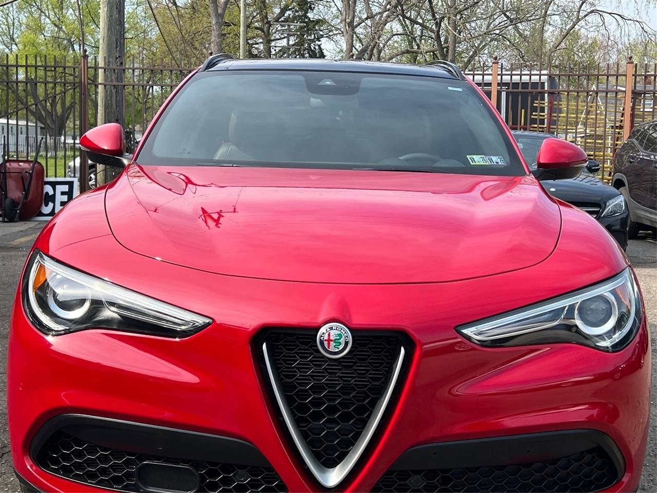 Used 2019 Alfa Romeo Stelvio Ti Sport w/ Quick Order Package 22S Sport AWD/4WD image 15