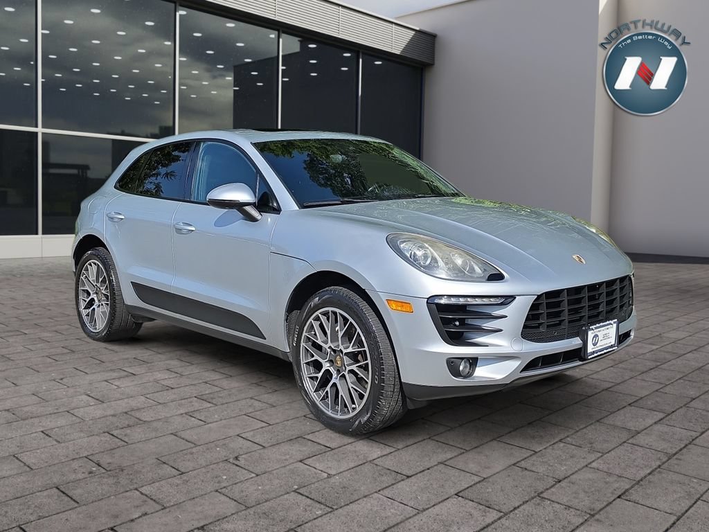 Used 2015 Porsche Macan S AWD/4WD image 7