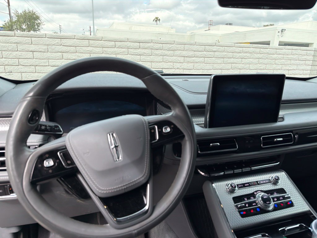 Used 2021 Lincoln Aviator Grand Touring w/ Equipment Group 302A AWD/4WD image 5