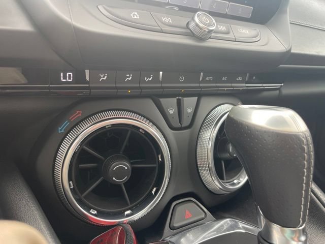 Used 2018 Chevrolet Camaro SS RWD image 22