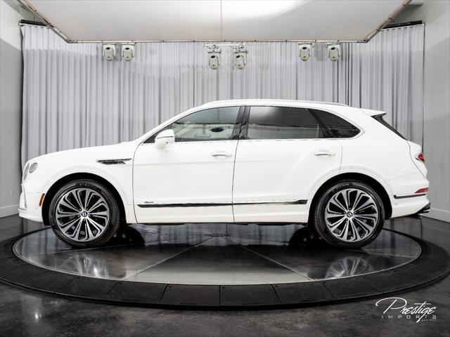 Used 2024 Bentley Bentayga AWD/4WD image 6