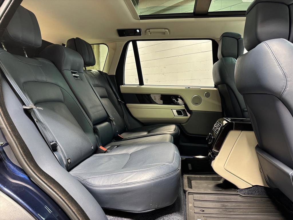 Used 2020 Land Rover Range Rover Long Wheelbase HSE image 40
