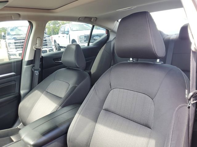 Used 2019 Nissan Altima 2.5 SV image 14