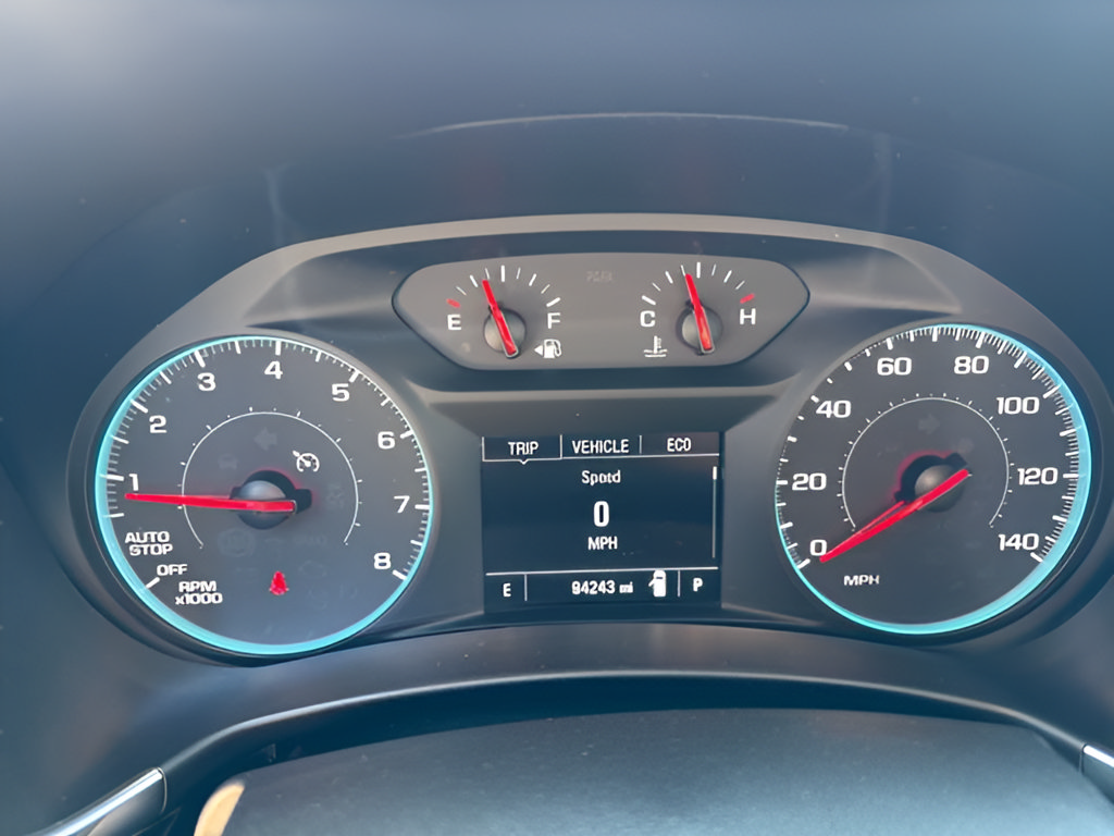 Used 2018 Chevrolet Equinox LT FWD image 21