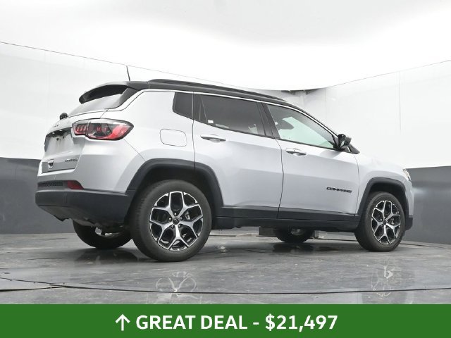 Used 2025 Jeep Compass Limited AWD/4WD image 48